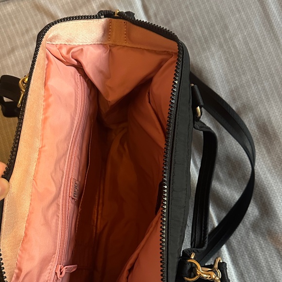 Elegant Black Women's Handbag - Picture 3 of 4